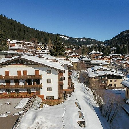 Hotel Perla Madonna di Campiglio Luaran gambar