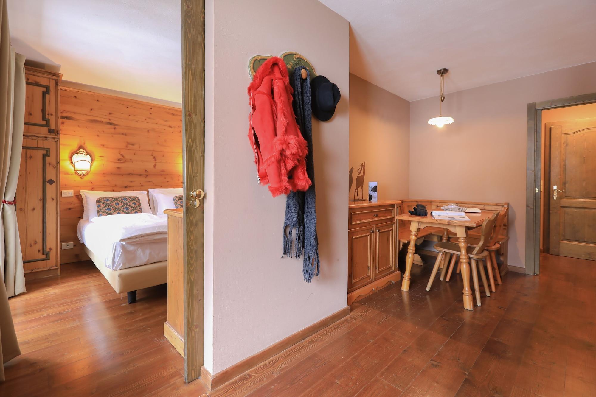 Hotel Perla Madonna di Campiglio Luaran gambar