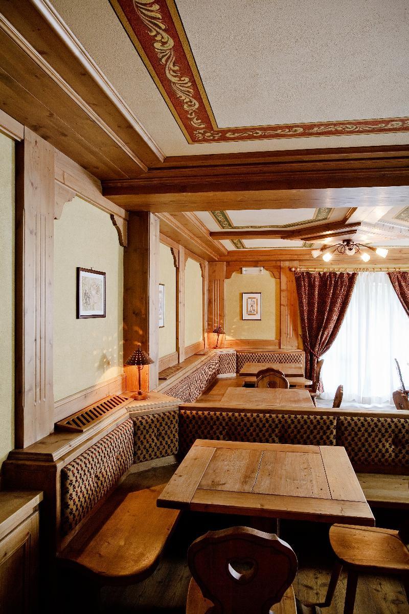 Hotel Perla Madonna di Campiglio Luaran gambar