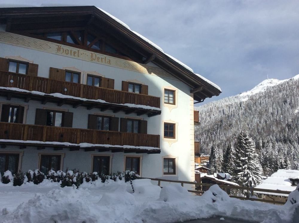 Hotel Perla Madonna di Campiglio Luaran gambar